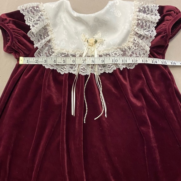 Vintage Emily West~Red Velvet & Lace~Dress~Size‎ 6 - Picture 3 of 7